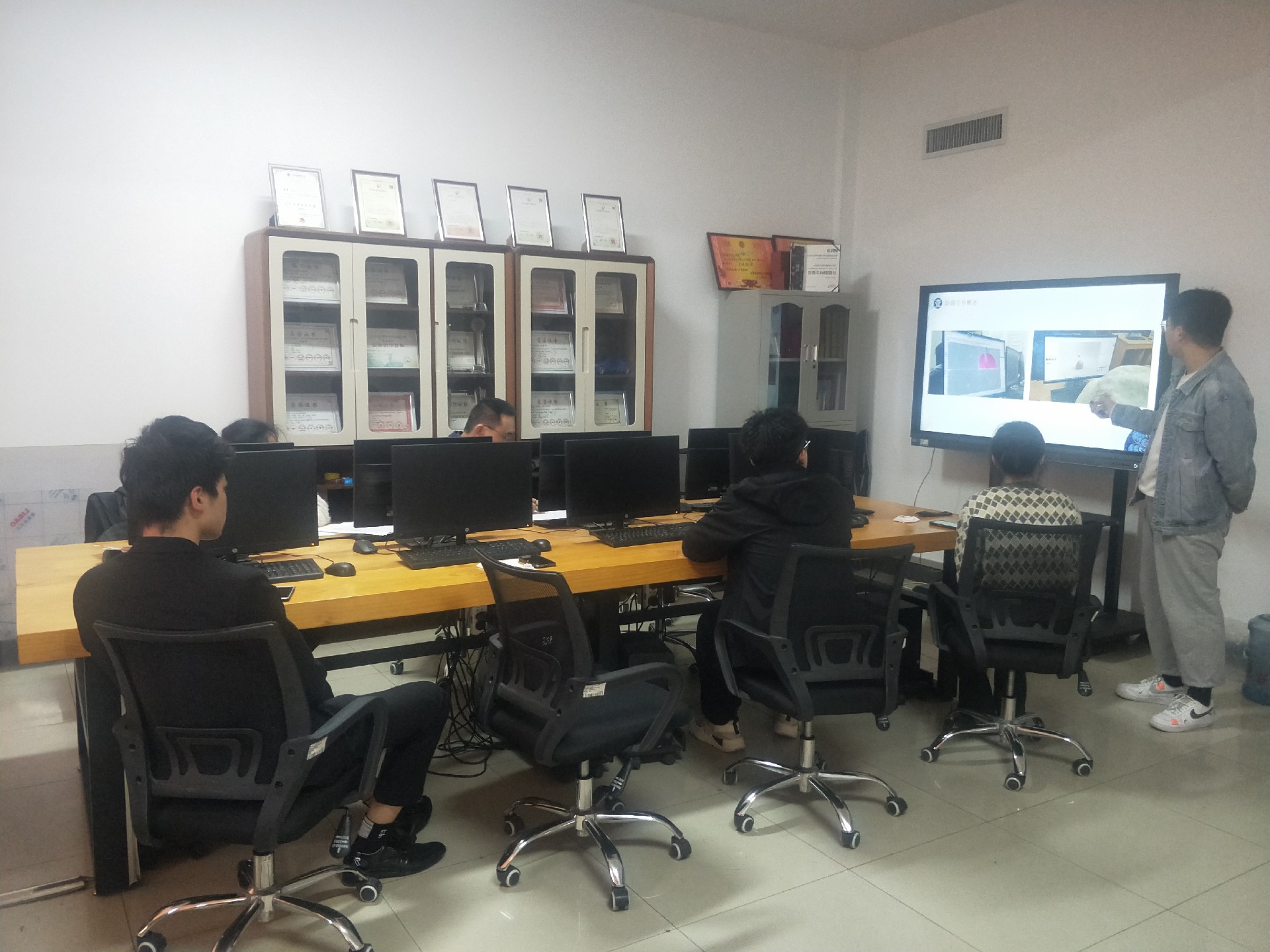 1646622744160101.jpg 1646622744160101.jpg